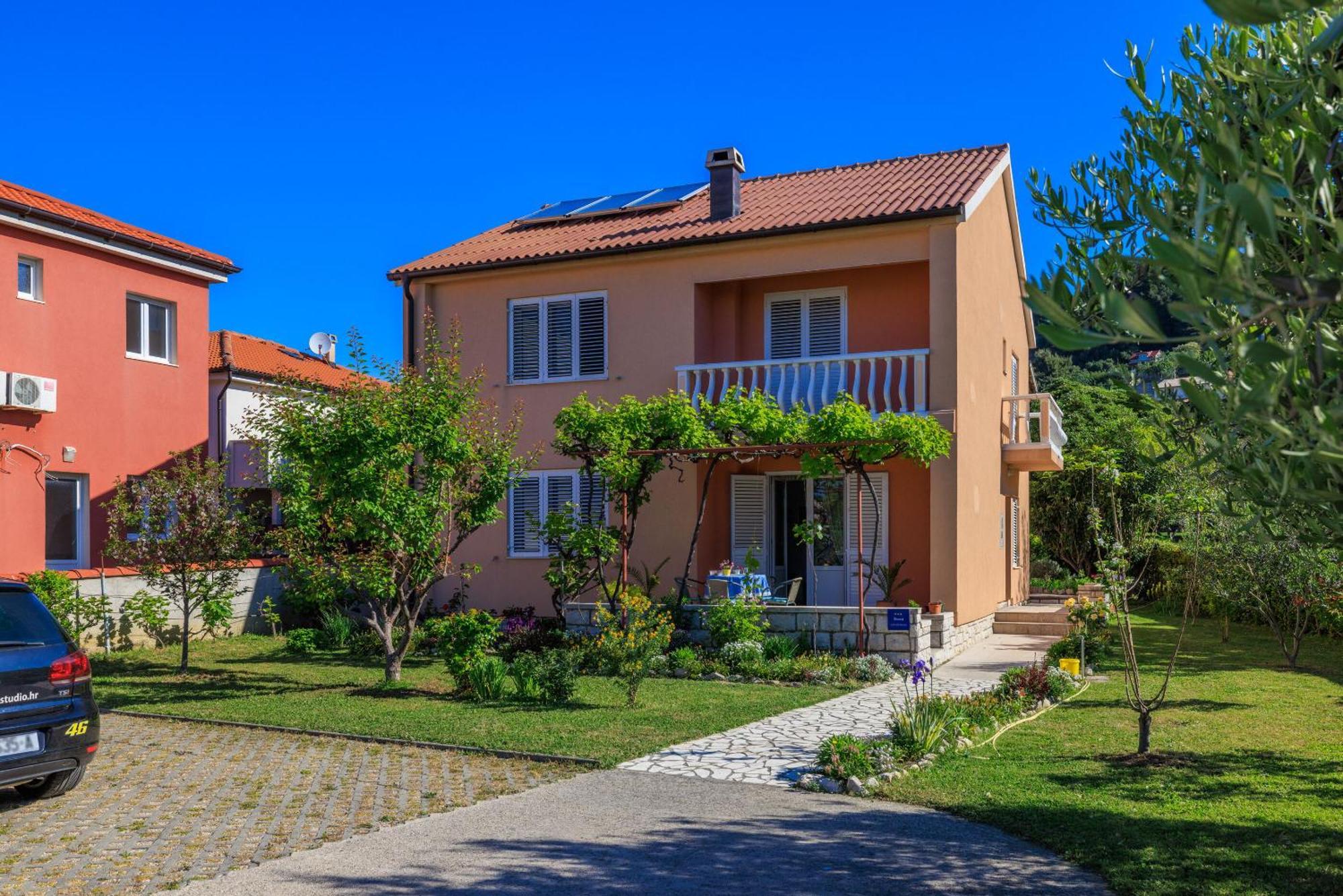 Apartment Zdravka Banjol Exteriör bild
